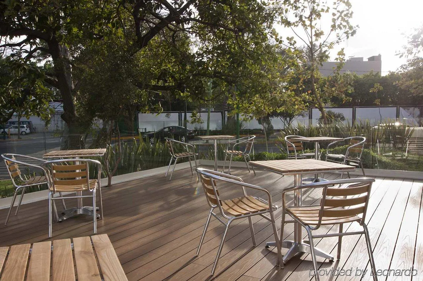 Отель Hampton By Hilton Guadalajara Expo