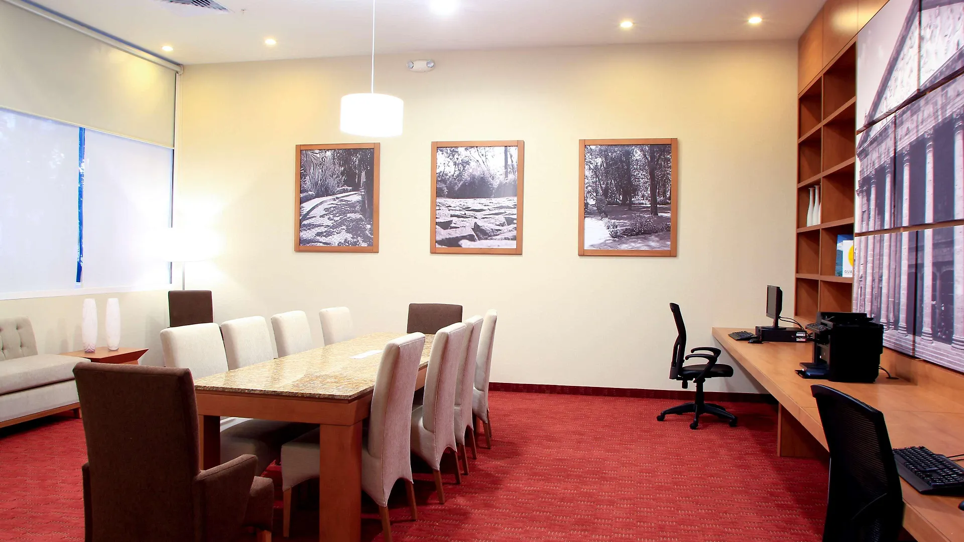 Hampton By Hilton Guadalajara Expo Hotel