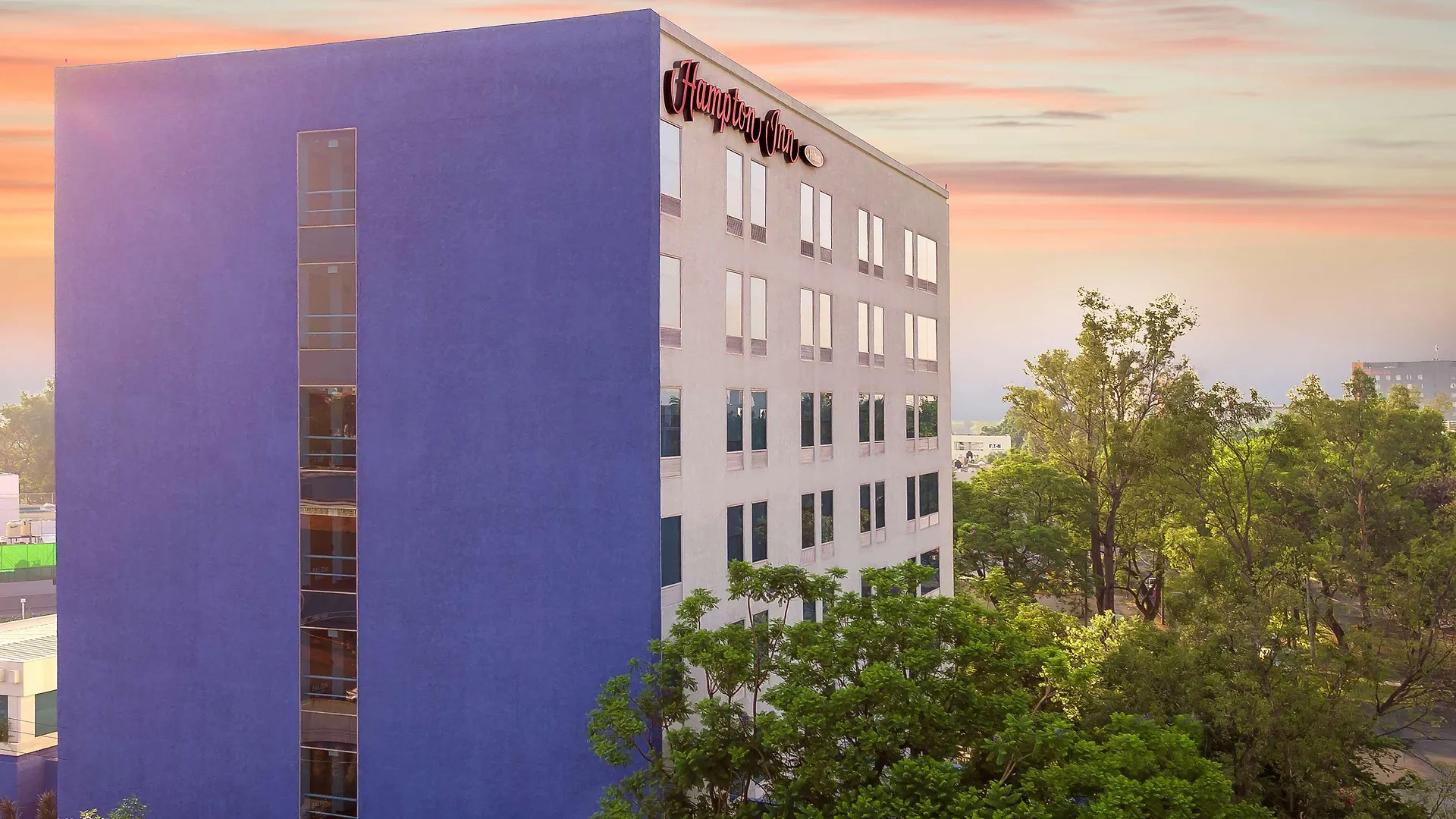 Hampton By Hilton Guadalajara Expo Hotel 3*,