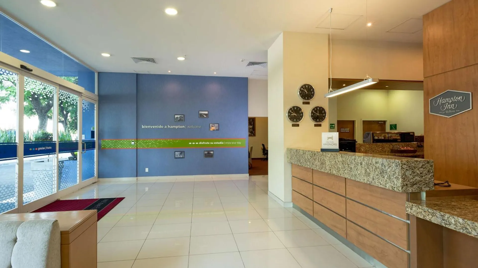 Hampton By Hilton Guadalajara Expo Hotel