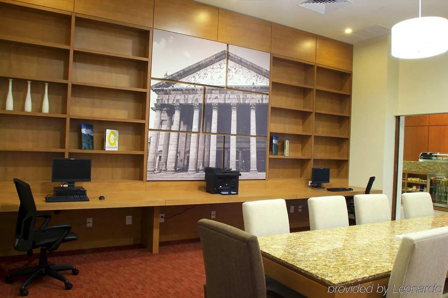 Hampton By Hilton Guadalajara Expo Hotel