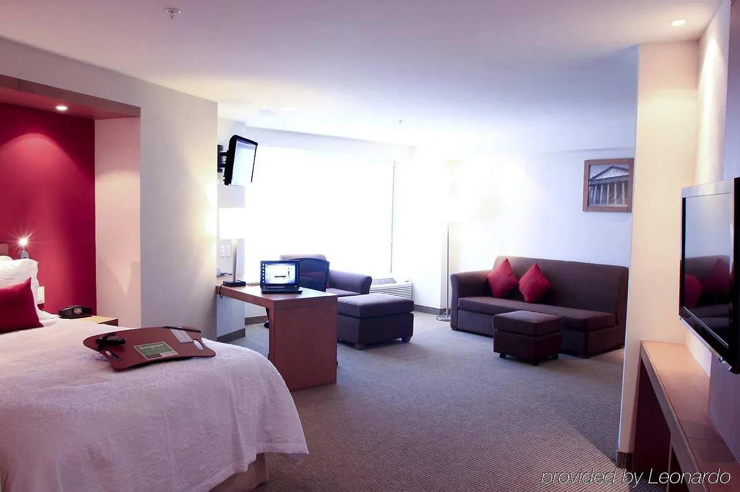 ***  Hampton By Hilton Guadalajara Expo Hotel México